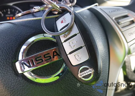 2015 Nissan Rogue Sv z USA, uszkodzony, nr VIN KNMAT2MV8FP500453